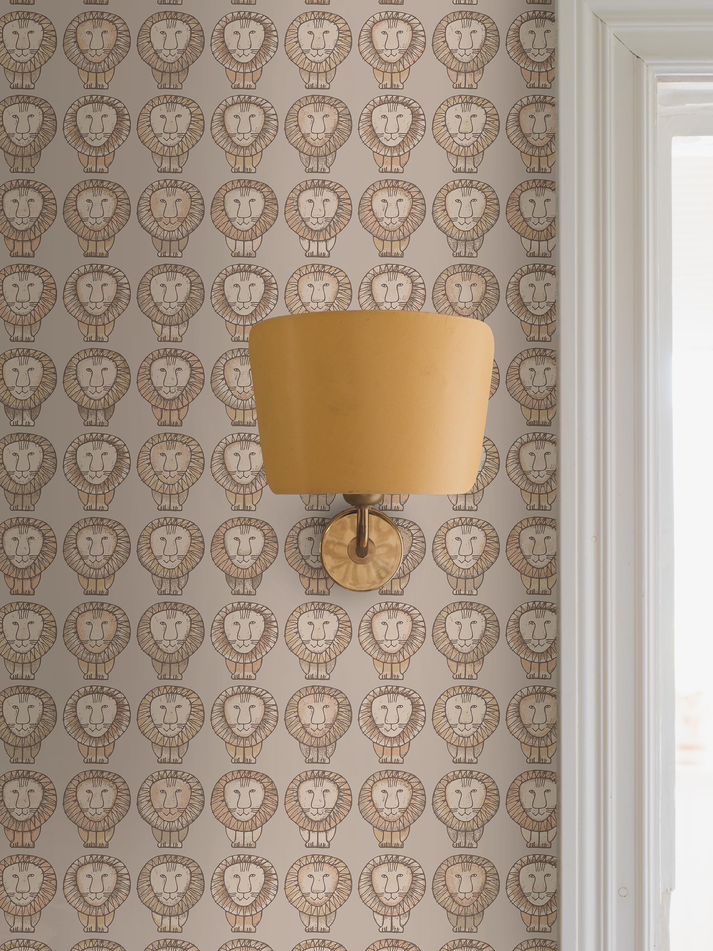 Lisa Larson Lejon, beige